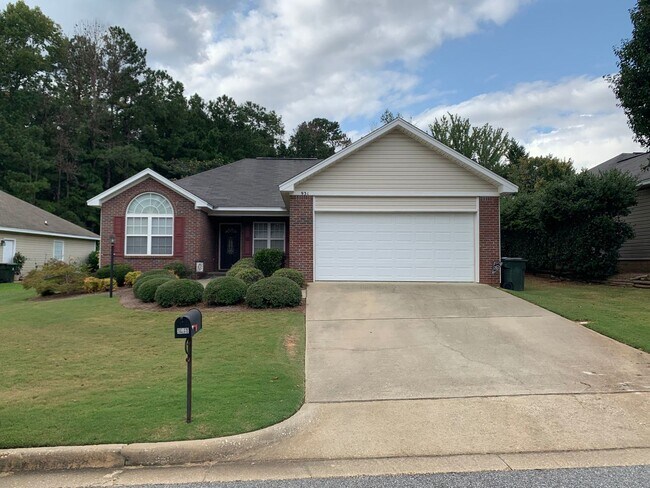 Primary Photo - 931 Sandstone Ln