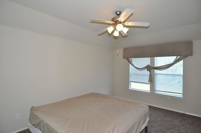 Building Photo - 22852 Lantern Hills Dr