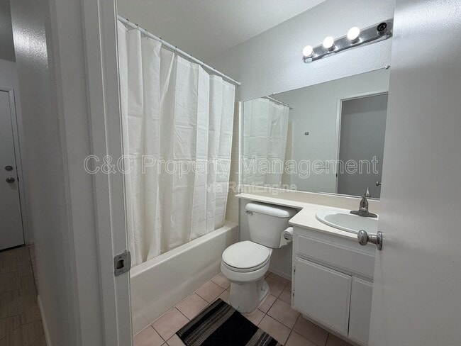 Building Photo - 14554 Monterey Pl