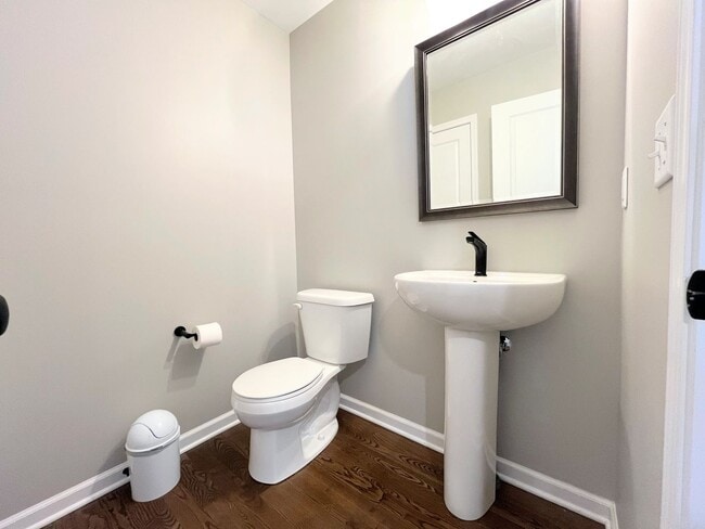 Building Photo - Stunning 4-Bed Single-Family Home For Rent in Amherst - Cherry Laurel Lane