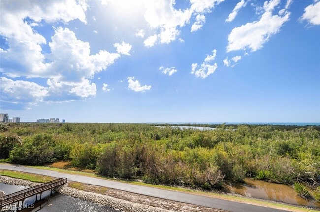 Building Photo - 6849 Grenadier Blvd