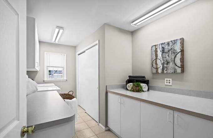 Building Photo - 3801 W 25th Ave