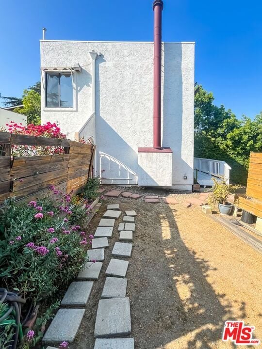 Building Photo - 844 Maltman Ave