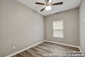 Building Photo - 1303 Lombrano St