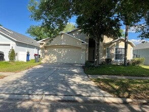 Building Photo - 2205 Roanoke Springs Dr