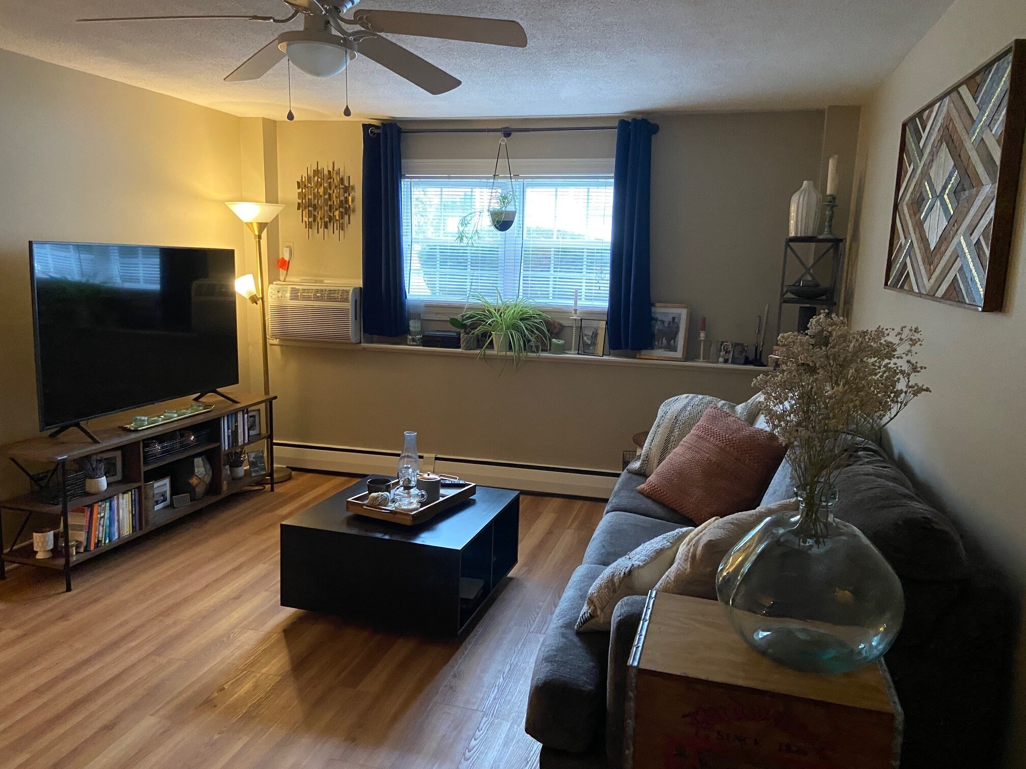 Building Photo - 25 Arlington Rd