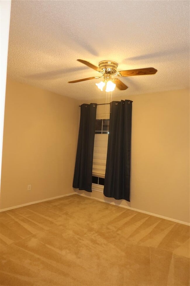 Building Photo - 4159 Steck Ave