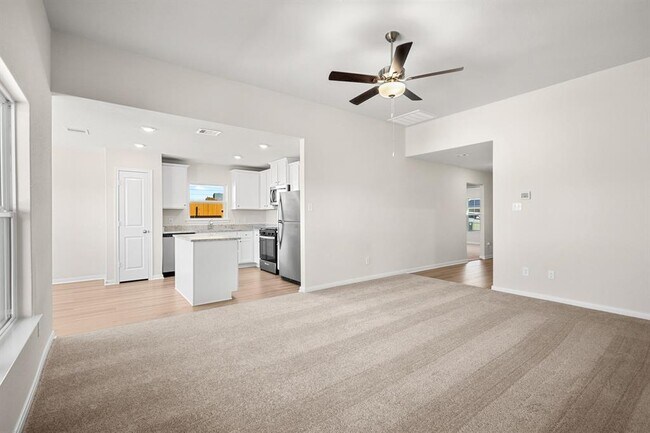 Building Photo - 10391 Red Cardinal Dr
