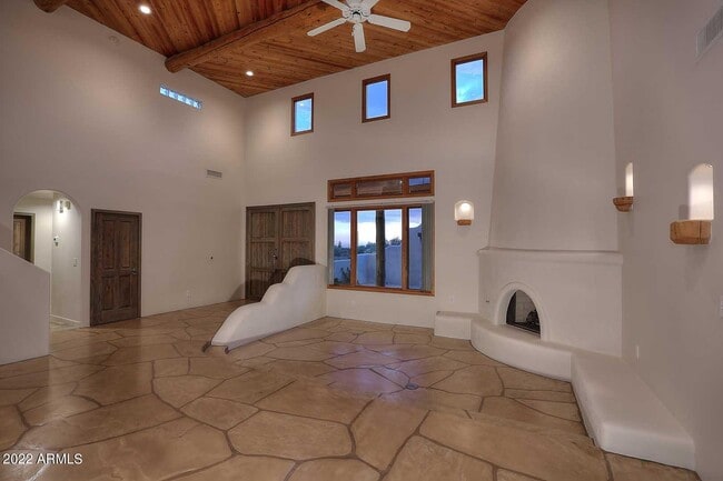 Building Photo - 28685 N 73rd St