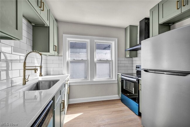 Building Photo - 4306 Buechner Ave