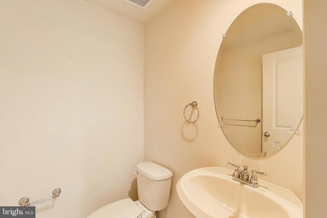 Building Photo - 13411 Deer Highlands Way