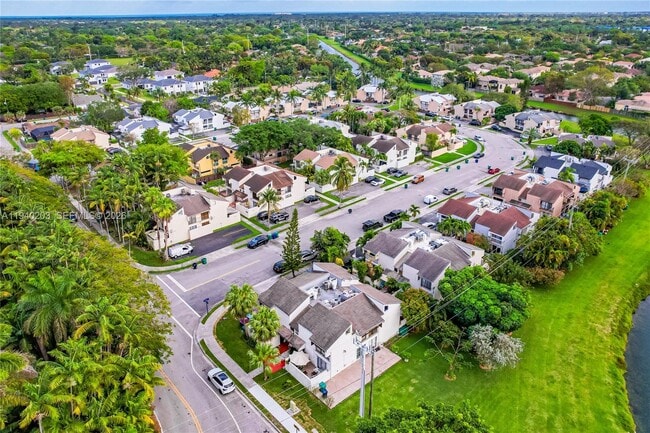 Building Photo - 15804 SW 91st Ct