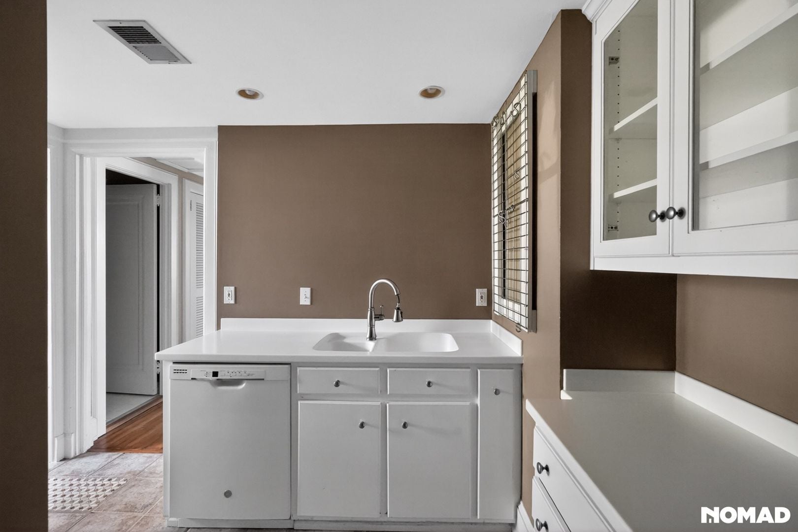 Building Photo - 2068 Walton Wy