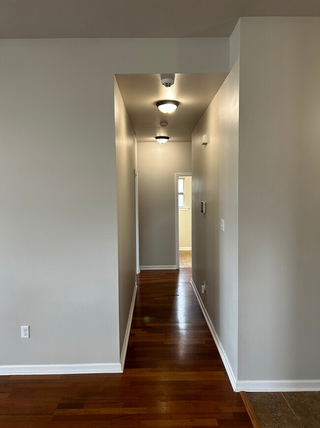 Building Photo - 14215 Martinique Drive