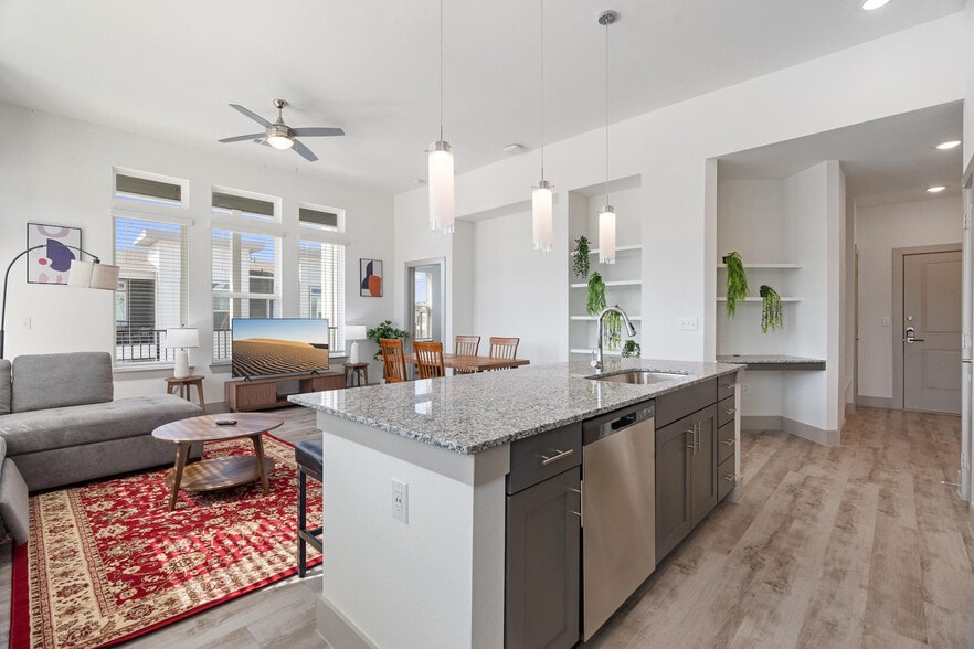 Building Photo - 12100 1/2 Ferrystone Glen Drive-SI FL4-ID1240337P