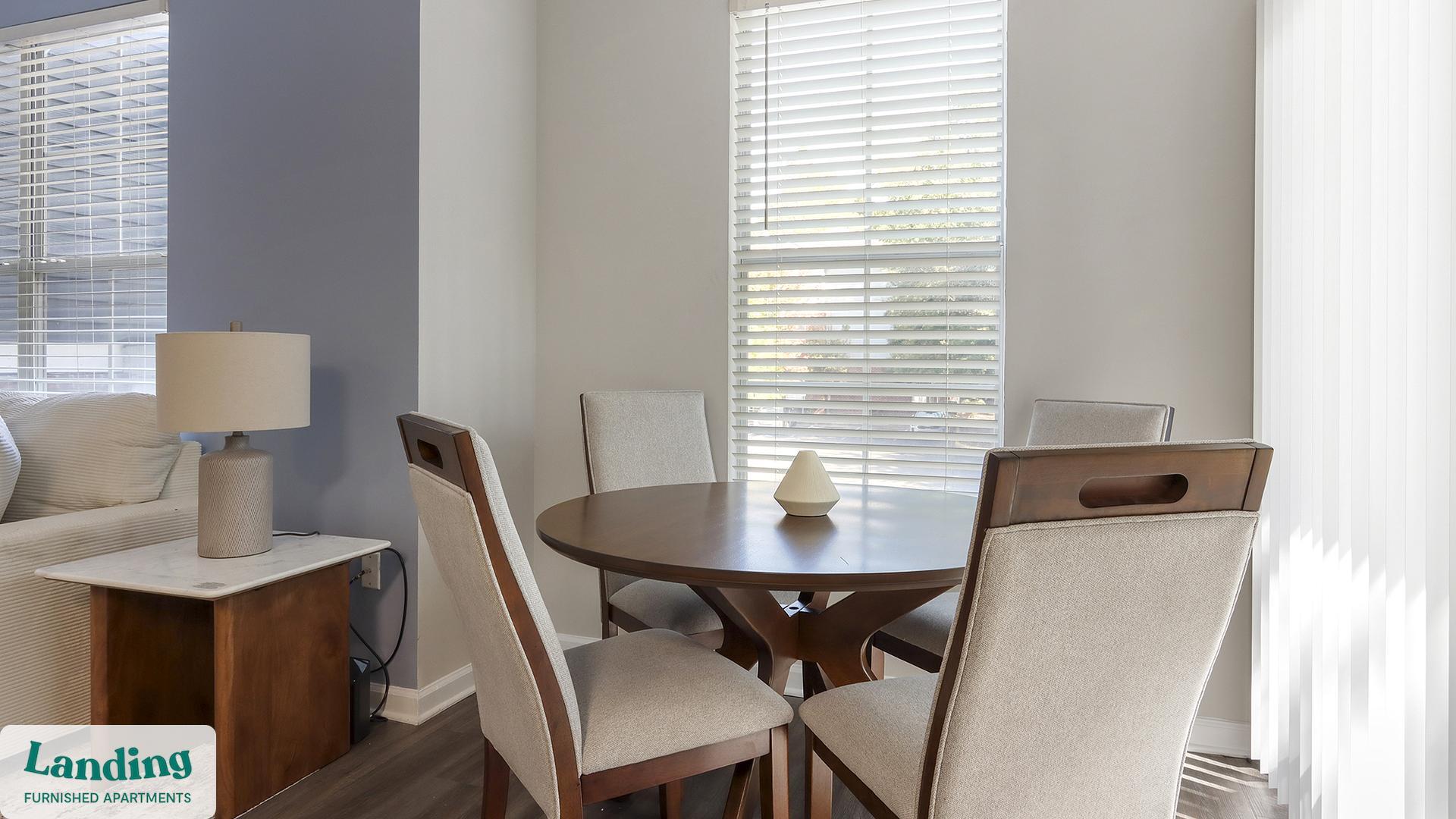 Building Photo - 100 Peyton Pl SW