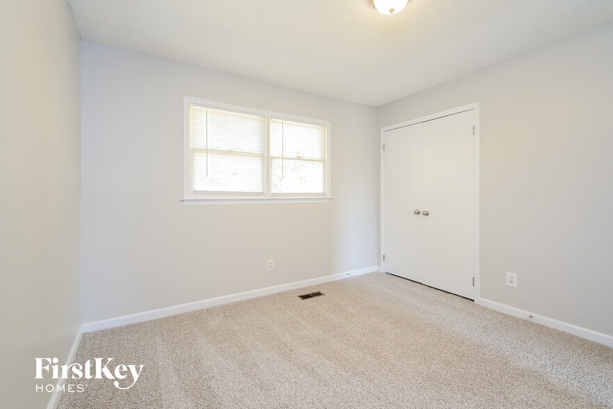 Building Photo - 1259 Huffman Rd