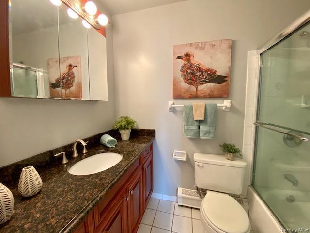 Building Photo - 323 Brook Ave