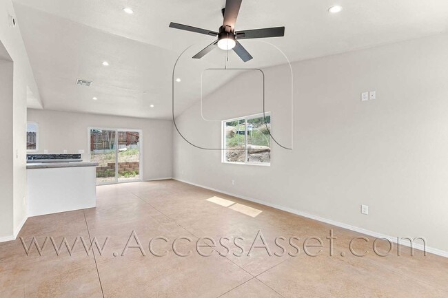 Building Photo - New Build Home with Solar in Lake Elsinore!