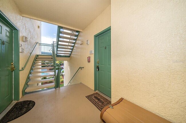 Building Photo - 8900 Legacy Ct