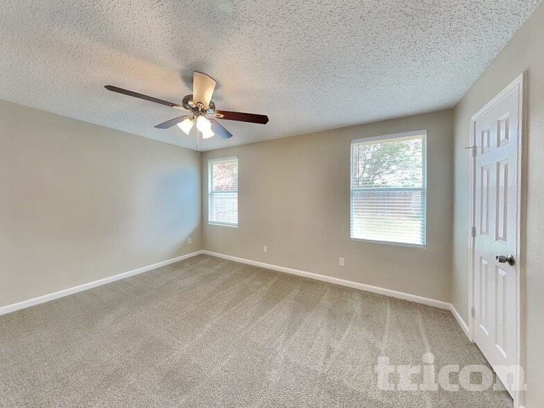 Building Photo - 3916 Golden Horn Ln