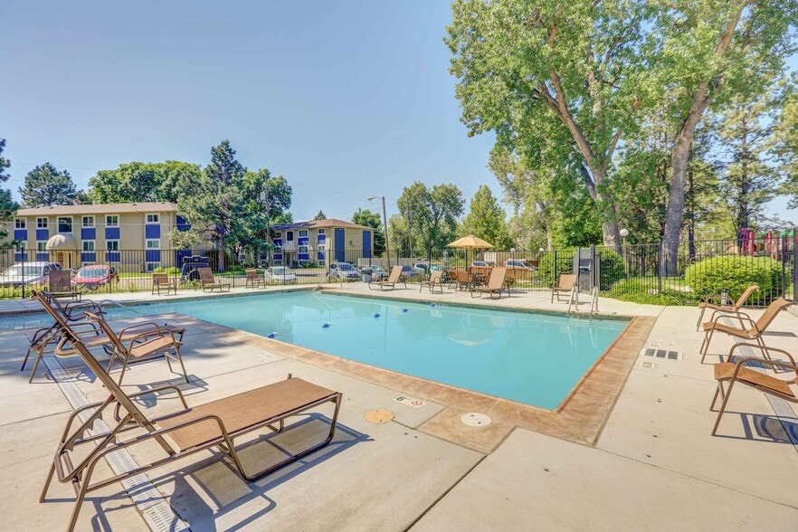 Primary Photo - Creekside At Amherst Apartments