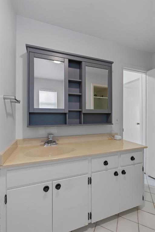 Building Photo - 103 Comet