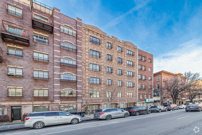 Building Photo - Bedford-Stuyvesant