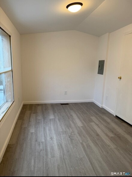 Building Photo - 23 Hunters Rd