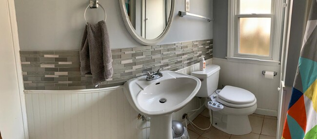 Building Photo - 5156 Ralston Ave