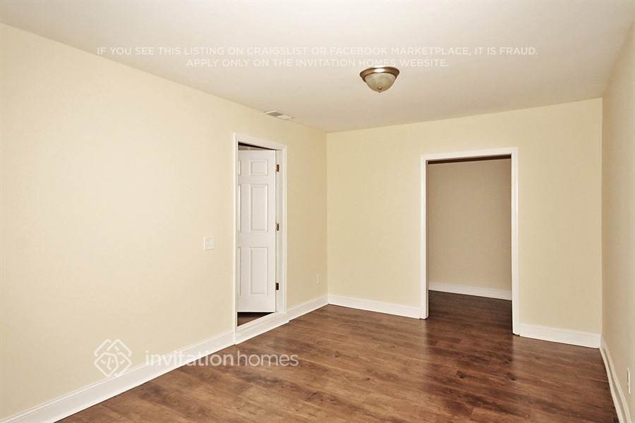 Building Photo - 5155 Sugar Crest Dr