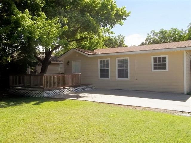 Building Photo - 801 Peterson St