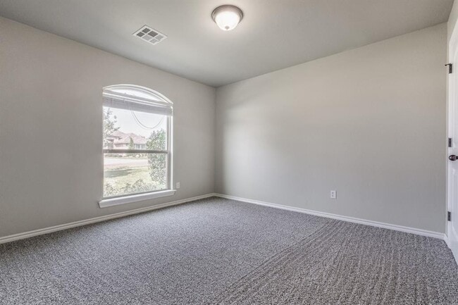 Building Photo - 6528 NW 163rd Terrace