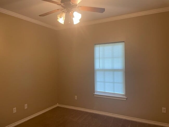 Building Photo - 3/2/2 PTISD