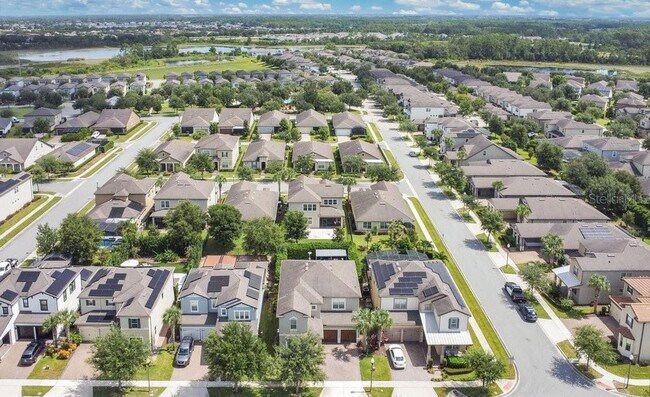 Building Photo - 14105 Larkspur Lake Dr
