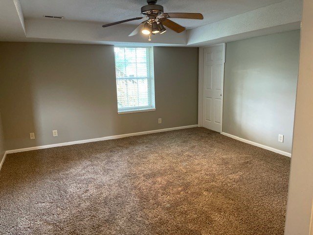 Building Photo - 2571 Emerald Ct