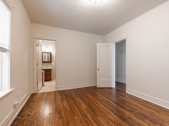 Building Photo - 1432 W Jonquil Terrace