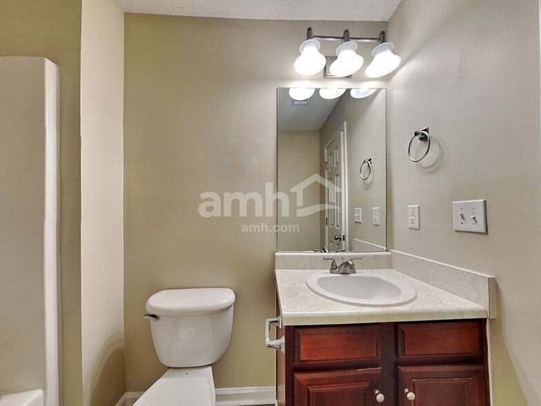 Building Photo - 2988 Cherohala Pt SW