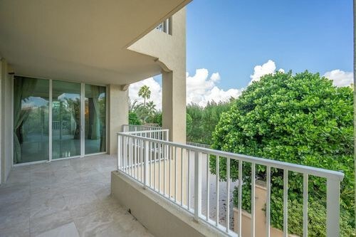 Building Photo - 3720 S Ocean Blvd