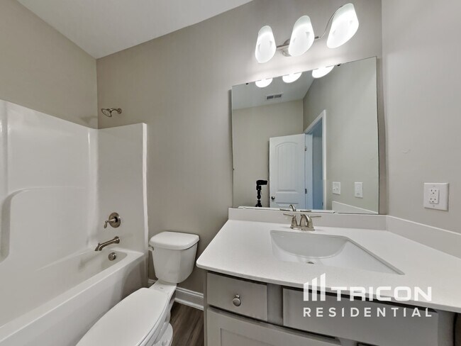 Building Photo - 112 Fish Whistle Ct