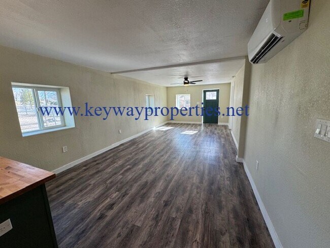 Building Photo - Beautifully Renovated Home for Rent