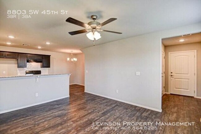 Building Photo - 8803 SW 45th Terrace