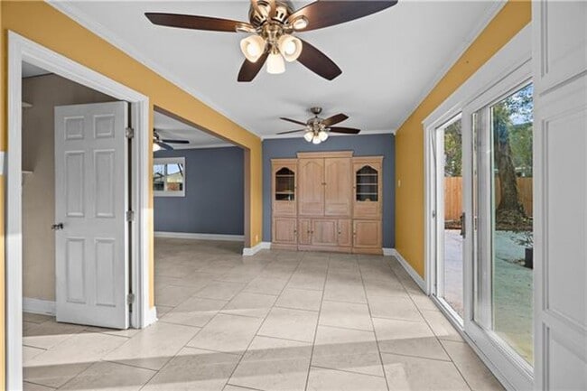 Building Photo - River Ridge Home Rental