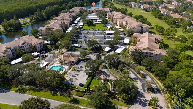 Building Photo - Welcome to this beautifully laid-out 2-bed...