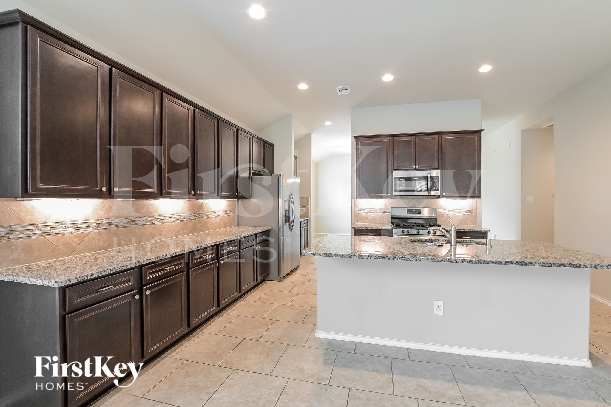 Building Photo - 4711 Creekside Hvn Trl