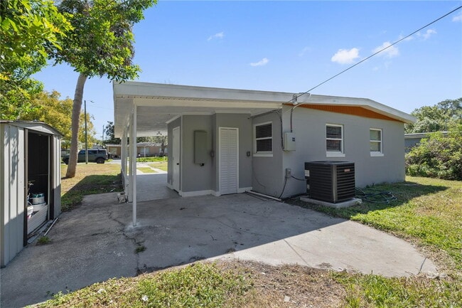 Building Photo - 7139 Adare Dr