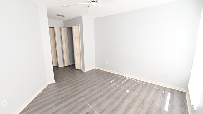 Building Photo - 9363 Strongbark Ln