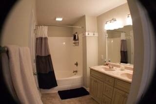 Master Bath - 472 Jester Street