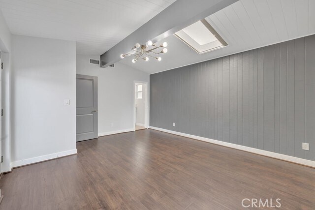 Building Photo - 2909 Nipomo Ave
