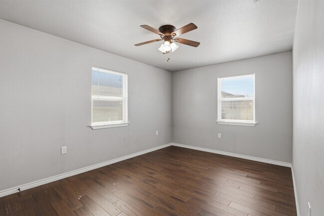 Building Photo - 3201 McCart Ave